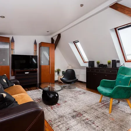 Daire Seaside Retreat *